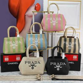 Picture of Prada Lady Handbags _SKUfw136586342fw